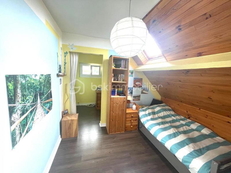 Maison - 175 m² - 7 pièces