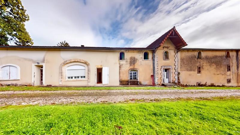 Propriété - 375 m² - 18 pièces