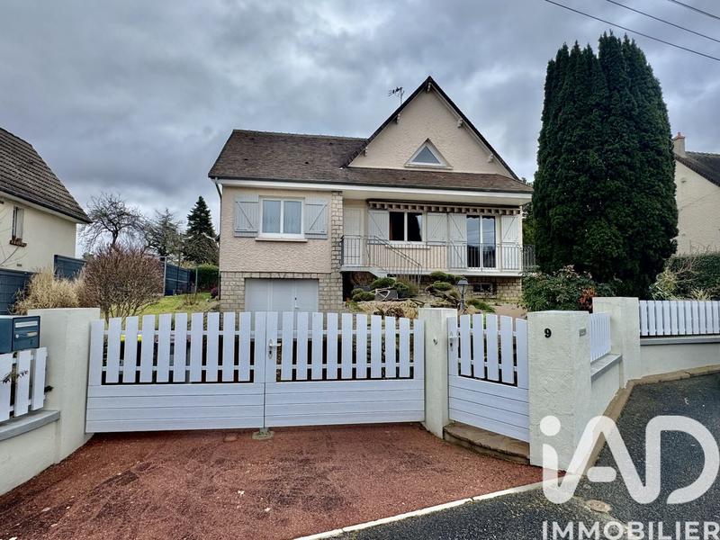 Maison - 140 m² - 6 pièces