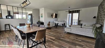 Maison - 130 m² - 5 pièces