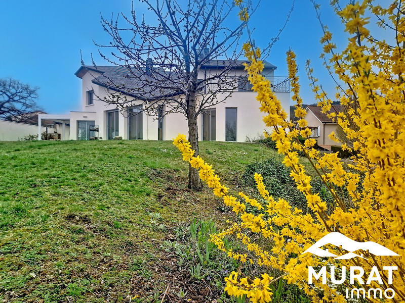 Villa - 250 m² - 7 pièces