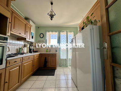 Appartement - 79 m² - 3 pièces