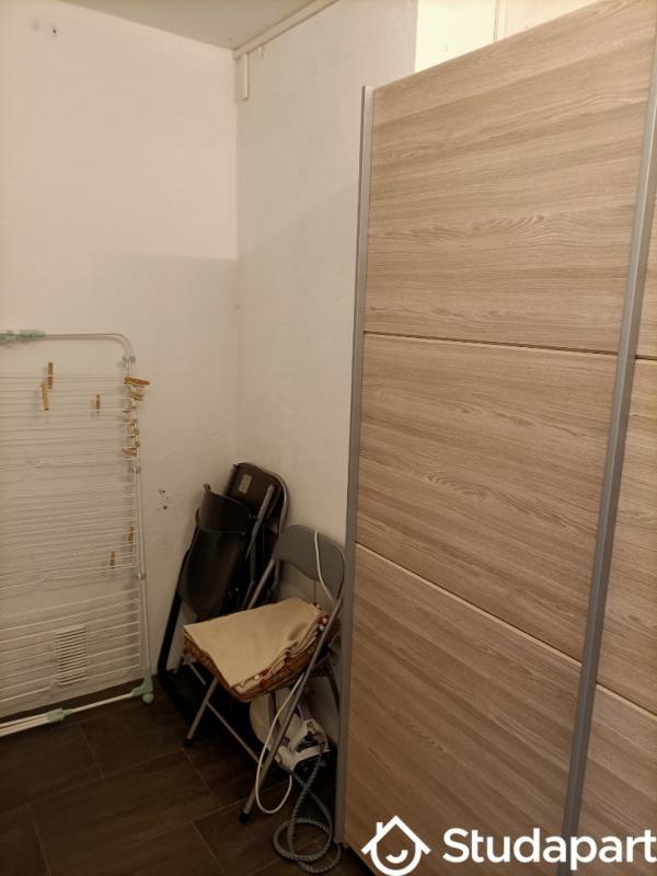 Chambre - 11 m² - 1 pièce