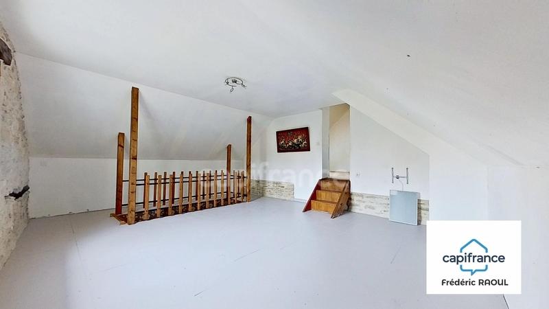 Maison - 238 m² - 6 pièces