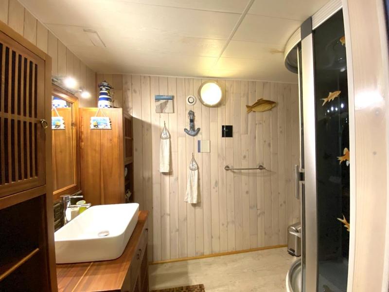 Maison - 253 m² - 5 pièces