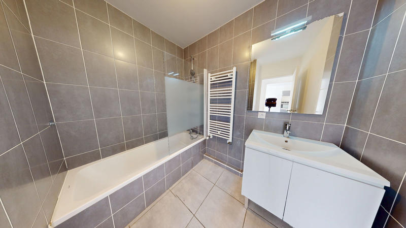 Appartement - 65 m² - 3 pièces