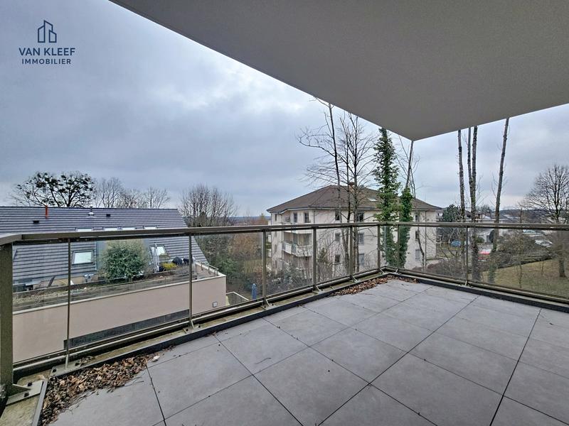 Appartement - 110 m² - 5 pièces