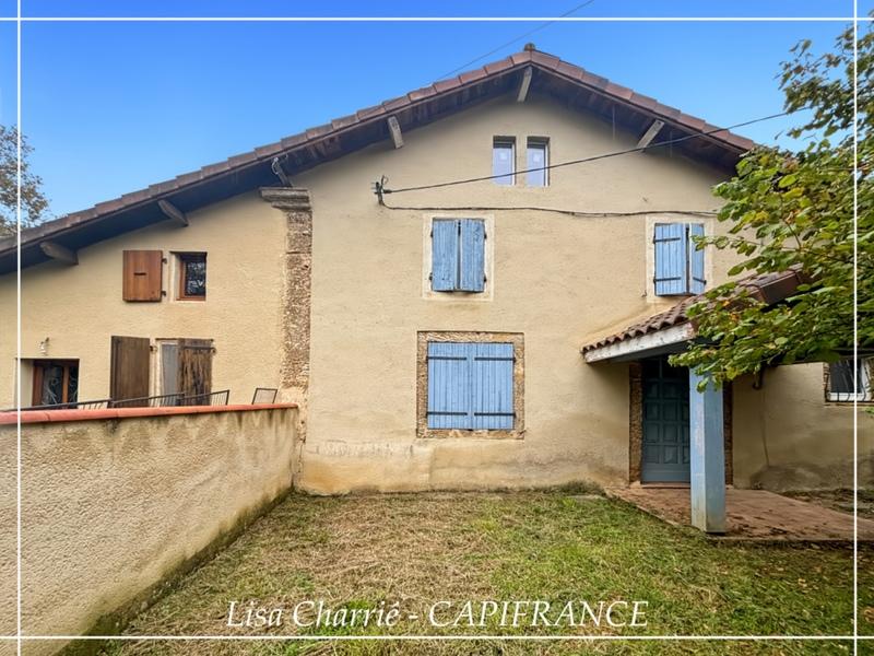 Maison en pierre - 236 m² - 8 pièces