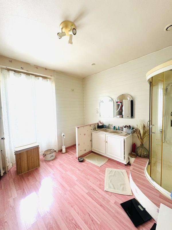 Maison ancienne - 140 m² - 6 pièces