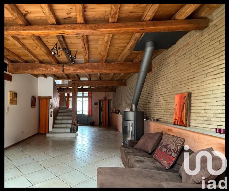 Maison - 196 m² - 5 pièces
