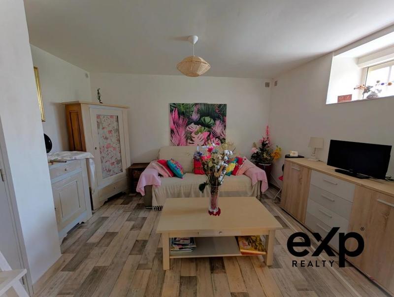 Maison de village - 80 m² - 4 pièces