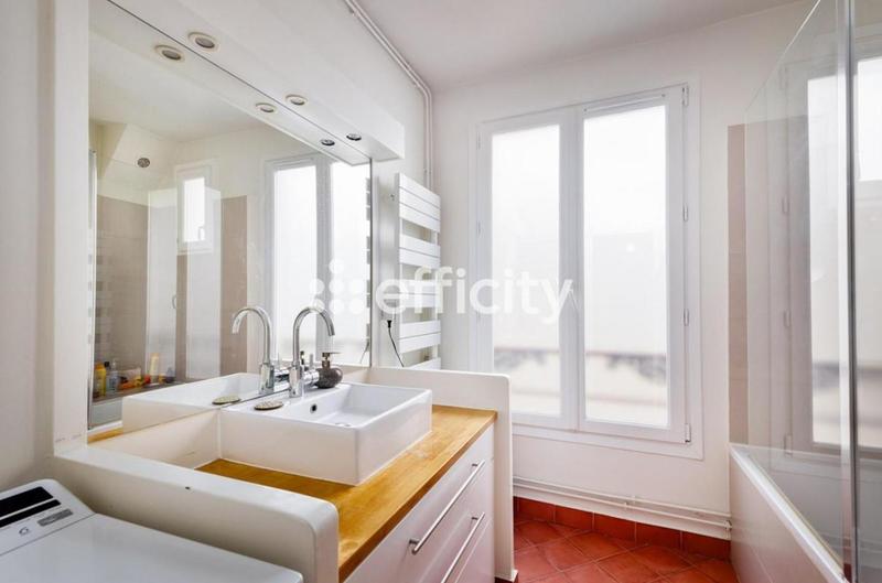 Appartement - 92 m² - 3 pièces