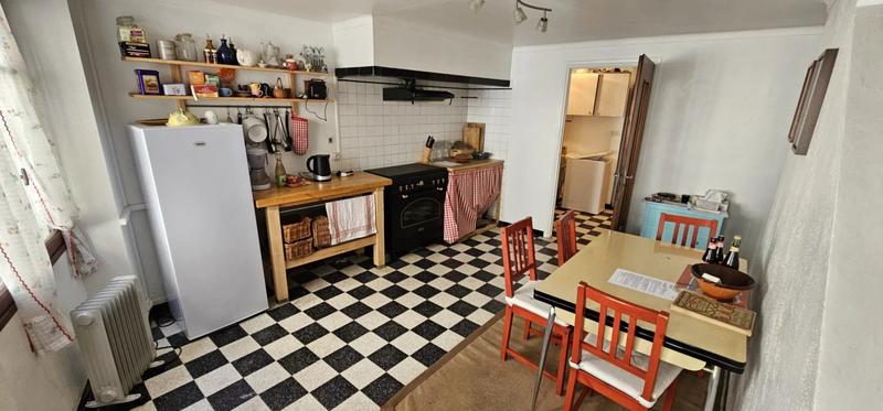 Maison - 87 m² - 6 pièces