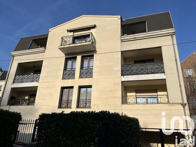 Appartement - 80 m² - 4 pièces