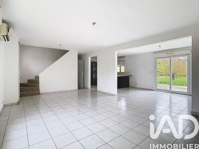 Maison de village - 127 m² - 6 pièces