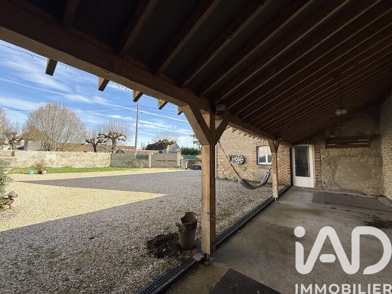 Maison - 178 m² - 8 pièces