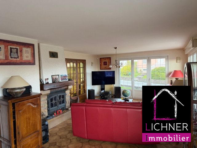 Maison - 111 m² - 5 pièces