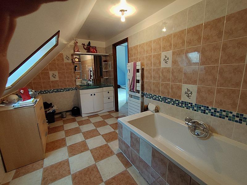 Maison - 175 m² - 7 pièces