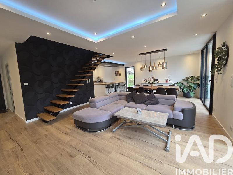 Maison de maîtres - 163 m² - 6 pièces