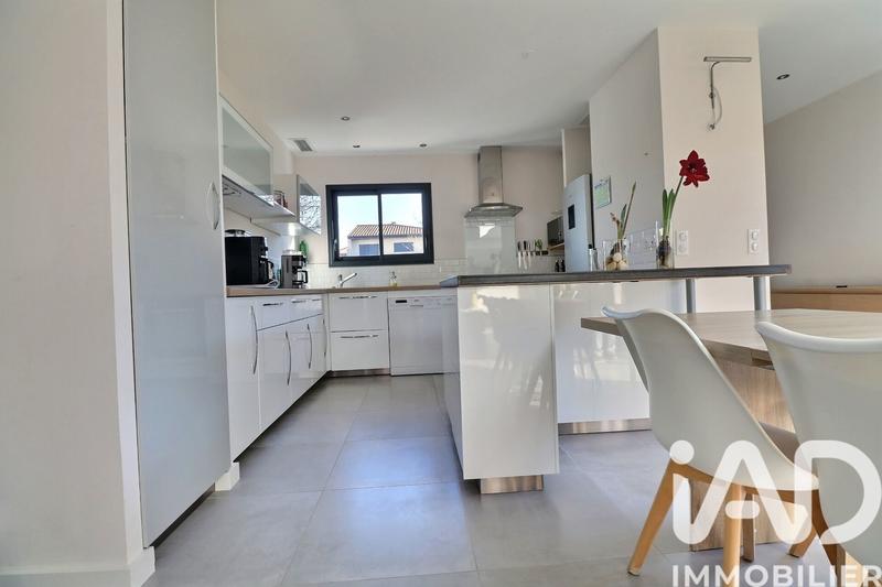 Maison - 125 m² - 5 pièces