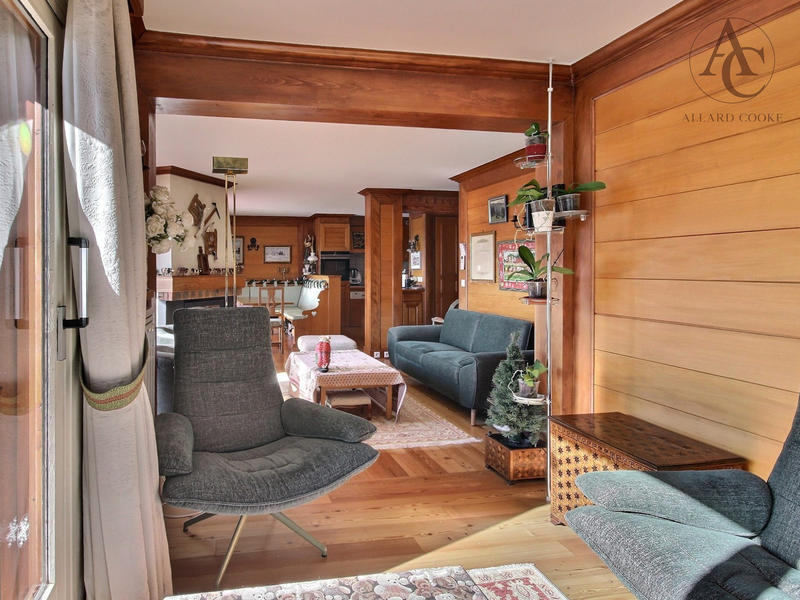 Appartement - 95 m² - 4 pièces