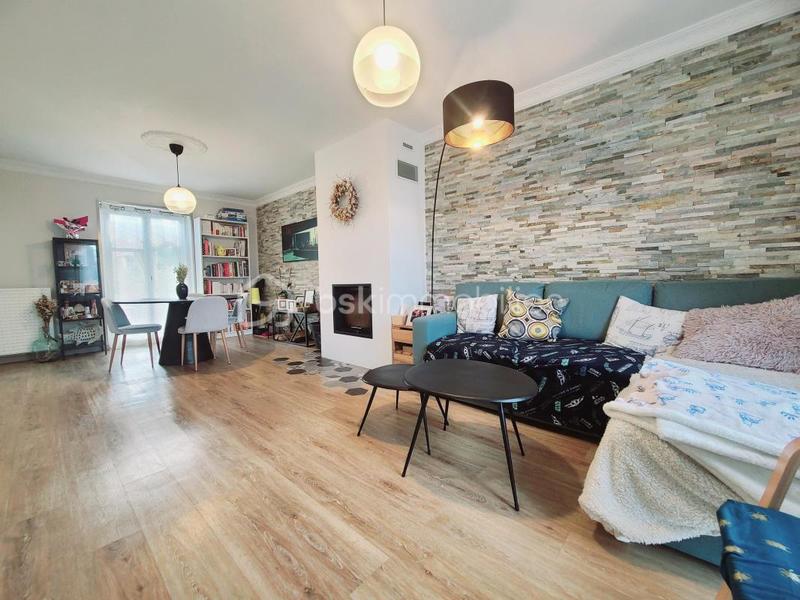 Pavillon - 85 m² - 5 pièces