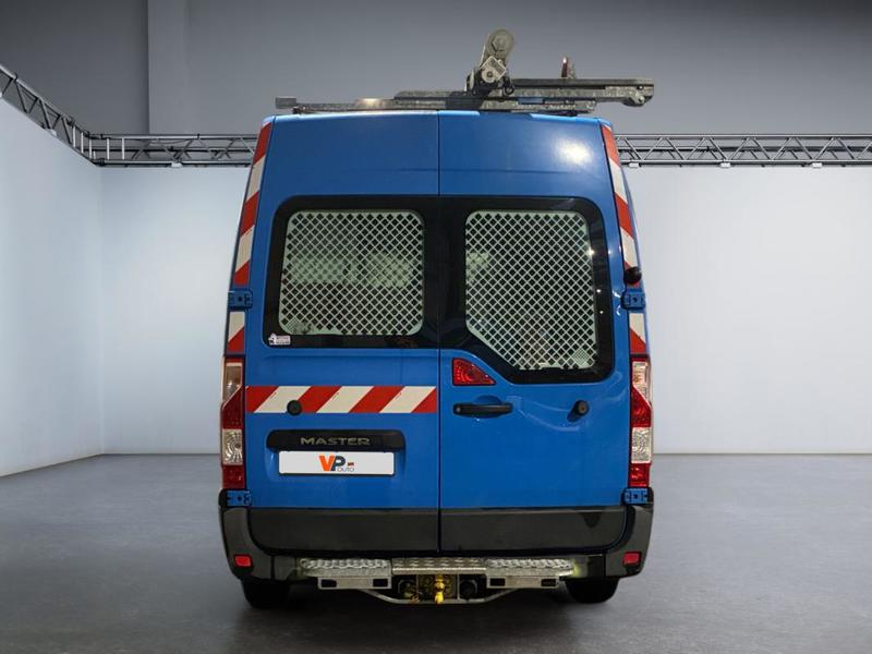 Renault Master Fourgon Fgn L2h2 3.5t 2.3 dCi 100 Confort Euro 5