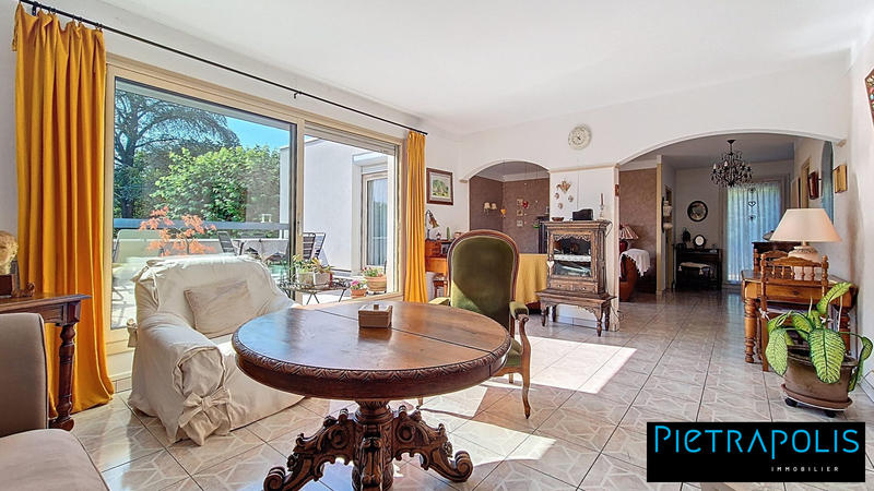 Appartement - 109 m² - 4 pièces