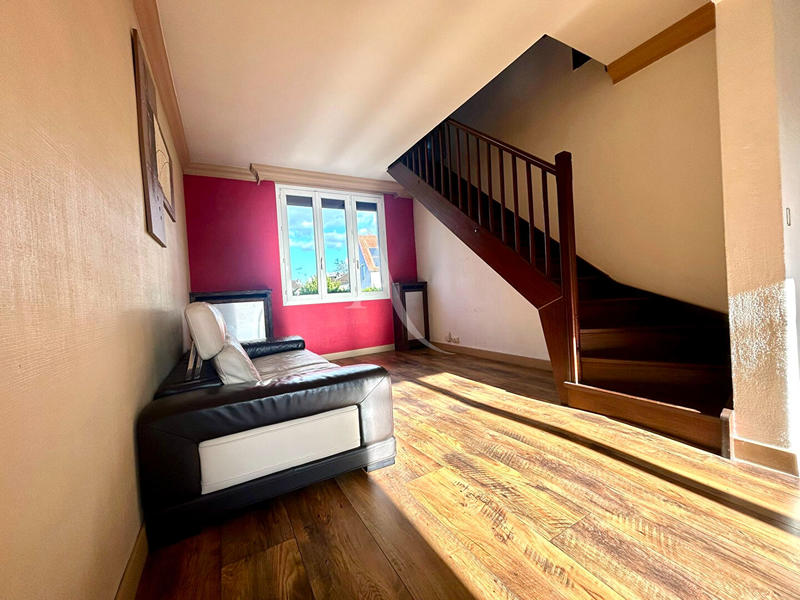 Maison - 115 m² - 5 pièces