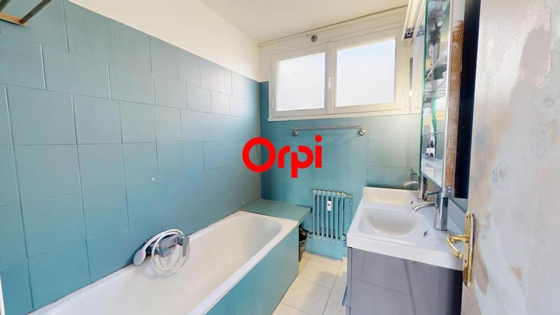 Appartement - 77 m² - 5 pièces