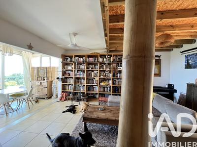Maison - 104 m² - 3 pièces