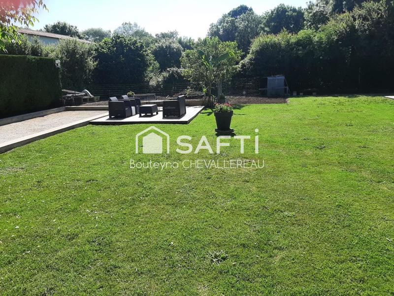 Maison - 110 m² - 4 pièces