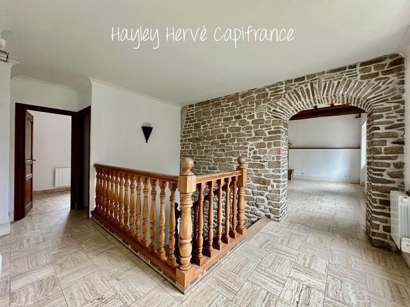 Maison en pierre - 170 m² - 6 pièces