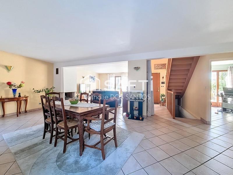 Maison - 145 m² - 7 pièces