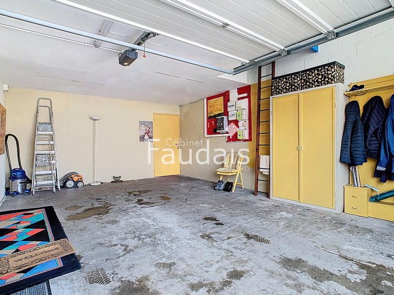 Maison - 168 m² - 7 pièces