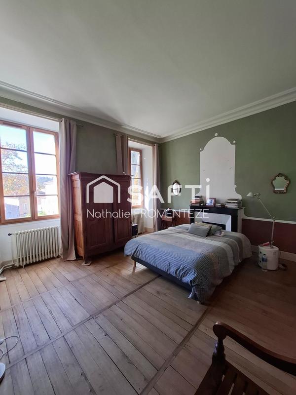 Appartement - 144 m² - 7 pièces