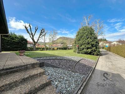 Maison - 176 m² - 6 pièces