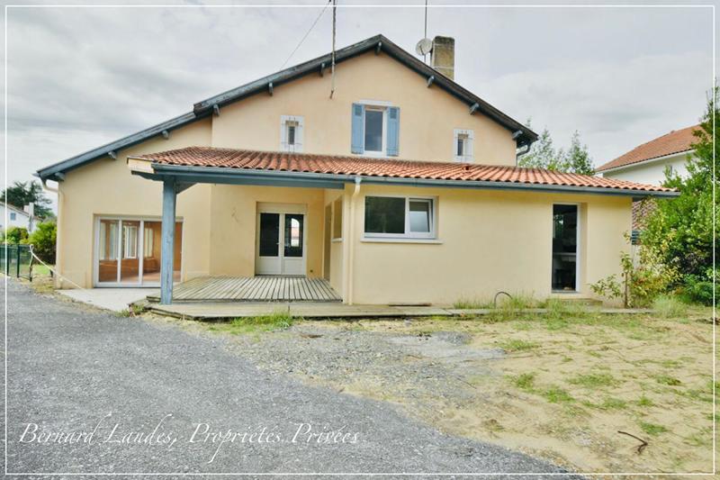 Maison - 185 m² - 6 pièces