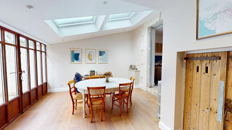 Maison - 167 m² - 6 pièces