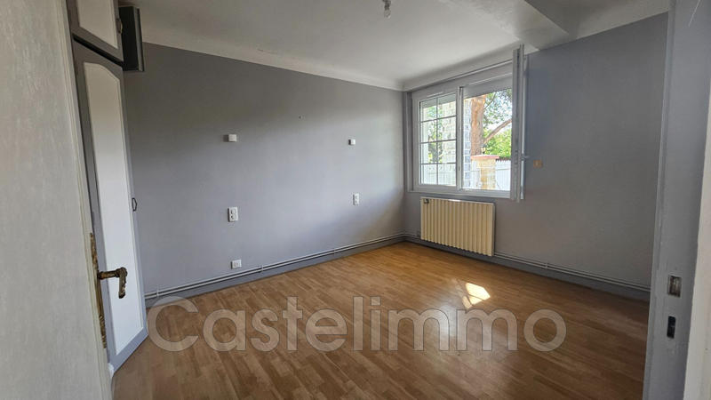 Villa - 230 m² - 6 pièces