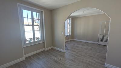 Appartement - 65 m² - 4 pièces