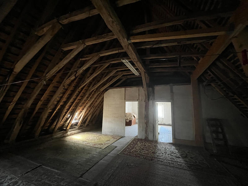 Demeure - 248 m² - 7 pièces