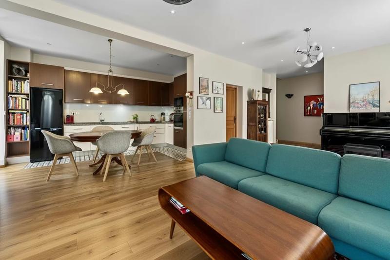 Maison - 110 m² - 5 pièces