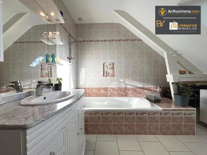 Maison - 108 m² - 5 pièces