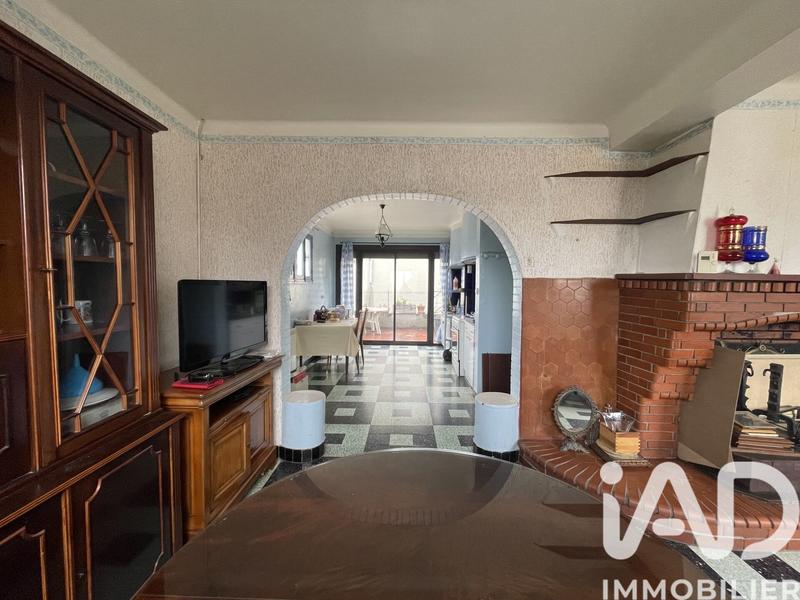 Maison - 190 m² - 9 pièces