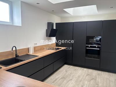 Maison - 190 m² - 6 pièces