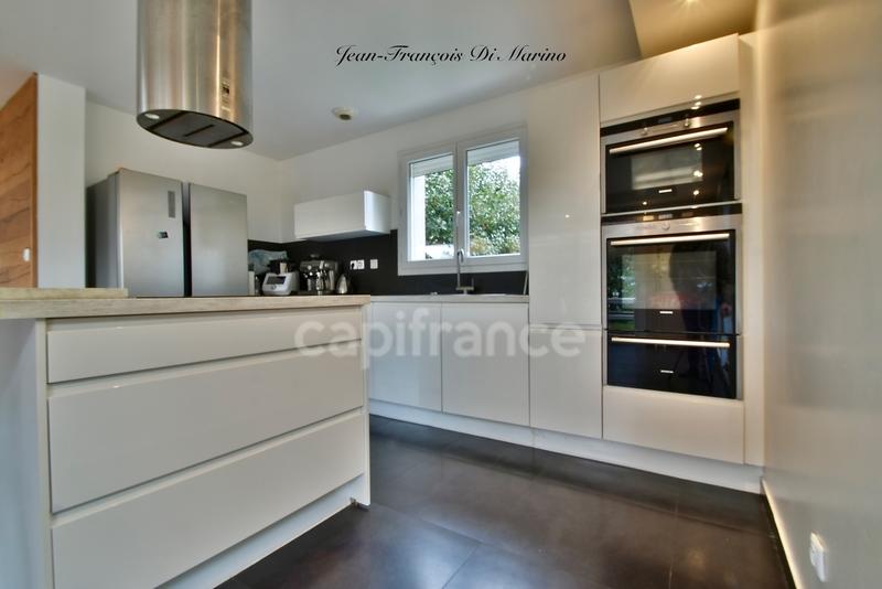 Maison - 112 m² - 4 pièces