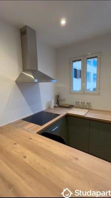 Chambre - 12 m² - 1 pièce