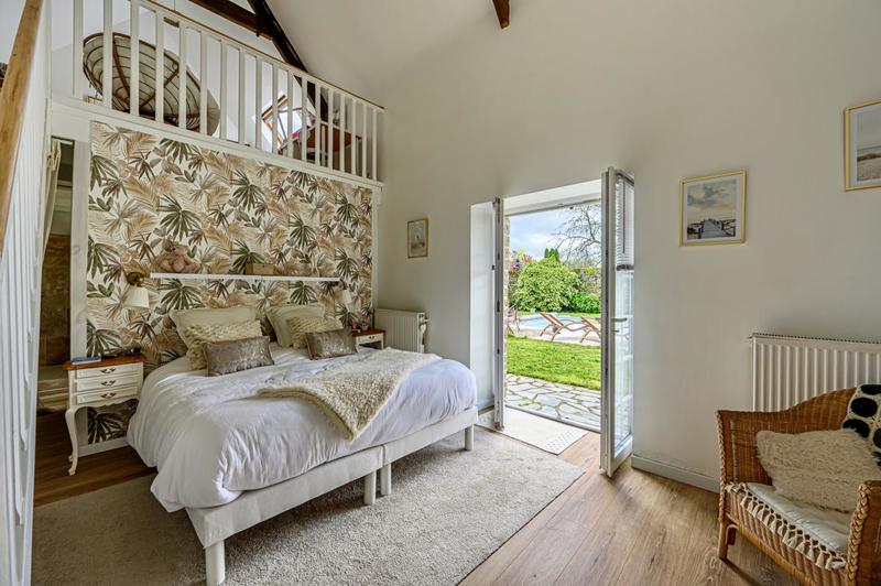 Maison de village - 239 m² - 8 pièces