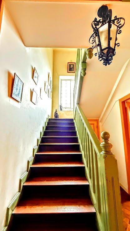 Propriété - 225 m² - 8 pièces